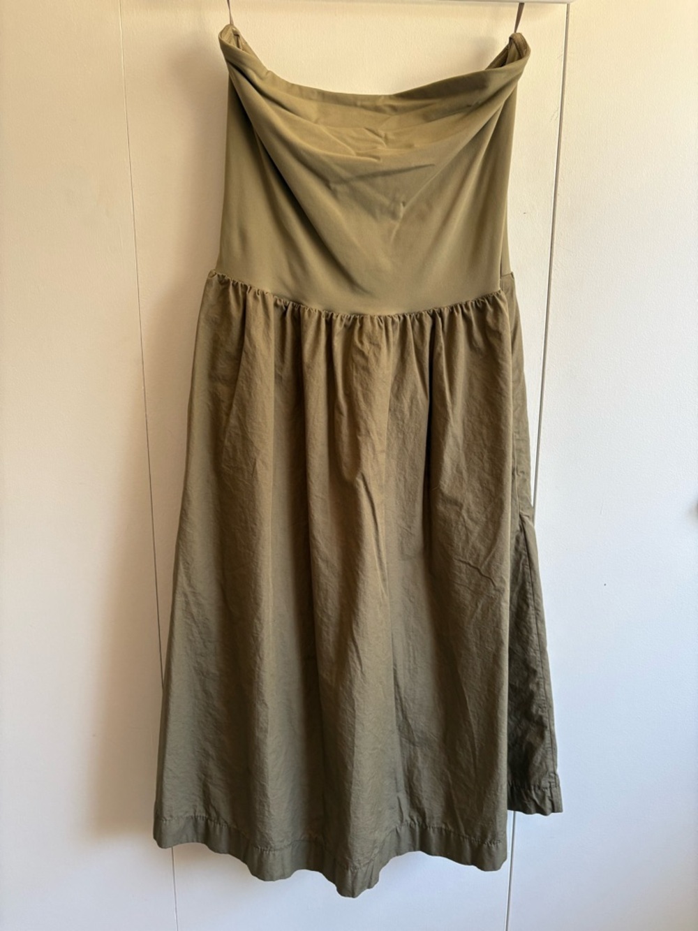 Aritzia Babaton Fluid Dress - sundried olive - Picture 3 of 8